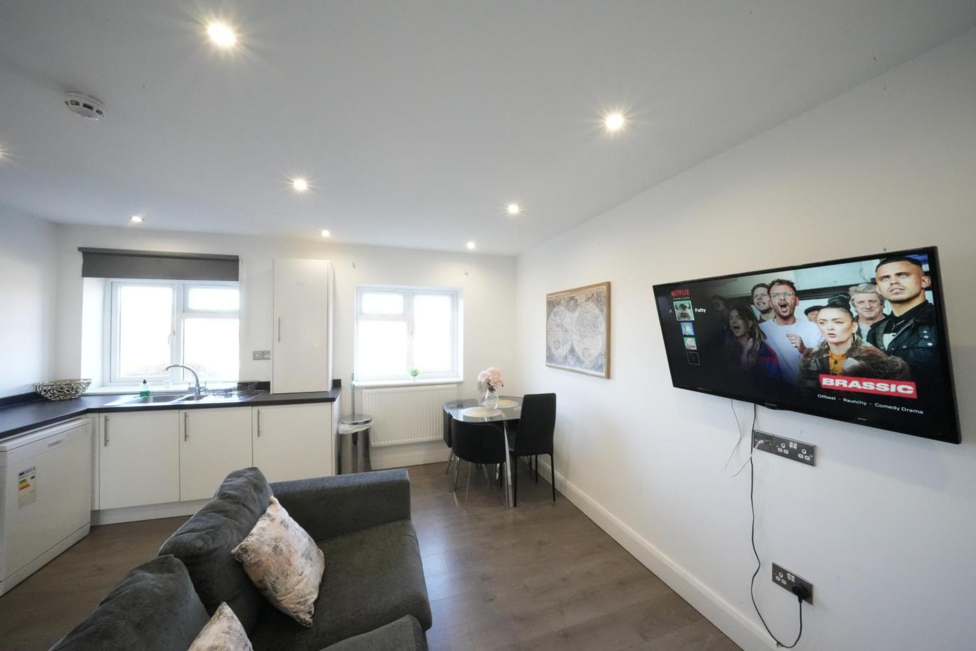 Hatton Apartments Heathrow Airport- Free Parking-Free Underground To And From Heathrow Airport Hatton Cross See Picture-See London Fast Hatton Cross To Central London 30Min Londres Exterior foto