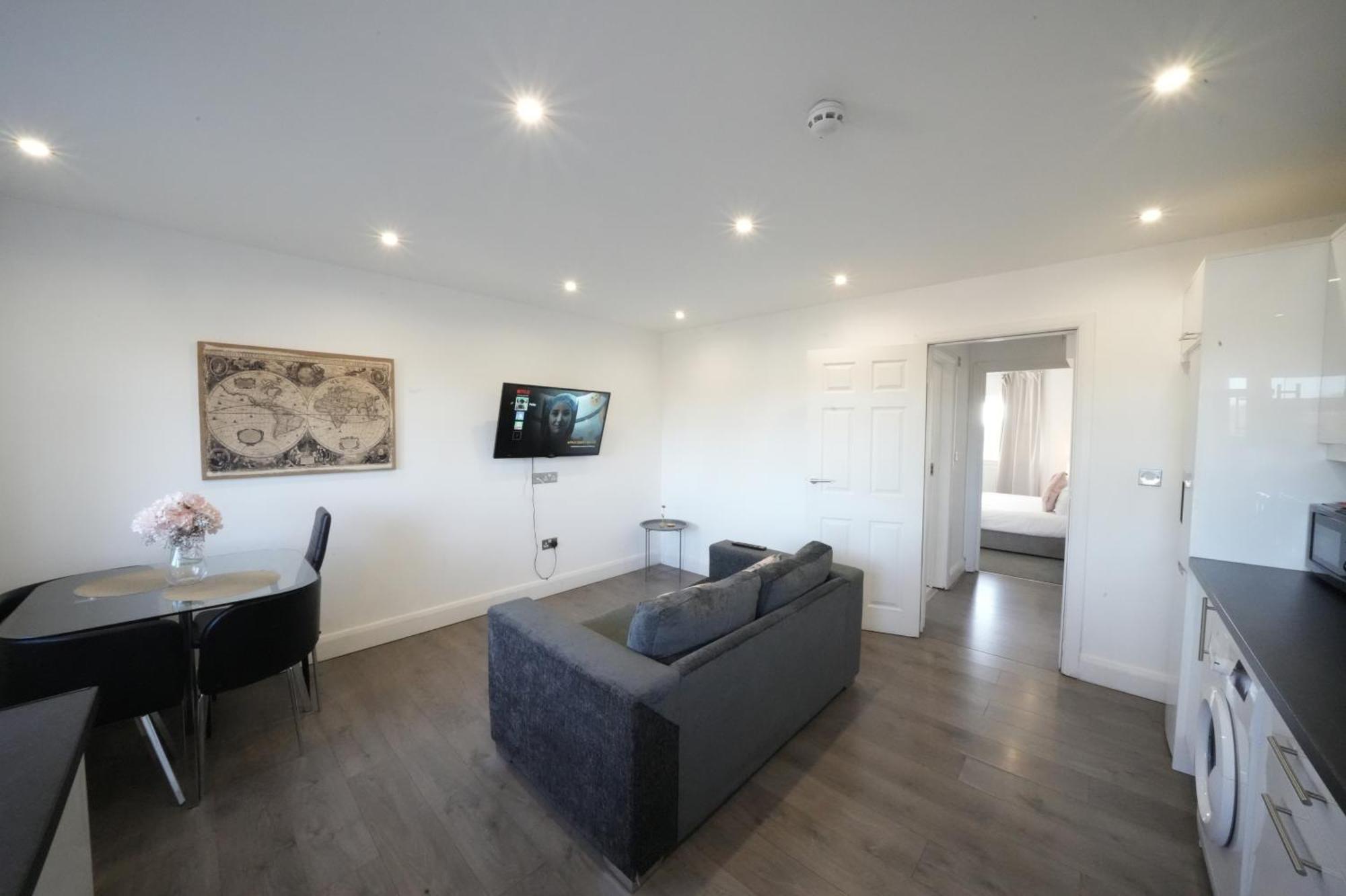 Hatton Apartments Heathrow Airport- Free Parking-Free Underground To And From Heathrow Airport Hatton Cross See Picture-See London Fast Hatton Cross To Central London 30Min Londres Exterior foto